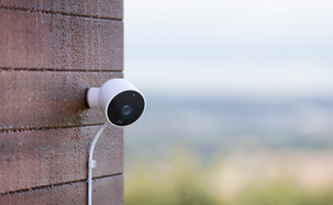 Google Nest Cam Outdoor overvåkningskamera