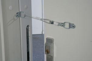 Wire for skyvedører