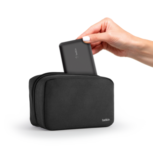 Belkin BoostCharge USB-C-laturi ja varavirtalähde, BU041kqBK