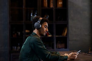 Sony MDR-XB950BT trådløse hodetelefoner med mikrofon