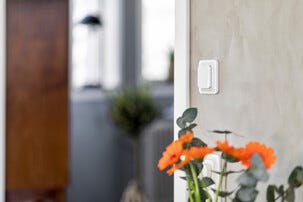 Nexa MWTT-1 veggsender med Eljo Trend dekkramme