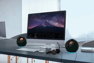 Creative Pebble Pro datorhögtalare, USB-C, Bluetooth, RGB