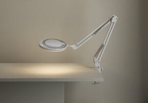 Skrivbordslampa med förstoringsglas LED
