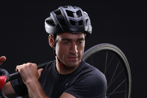 Smart cykelhjälm Livall BH60SE