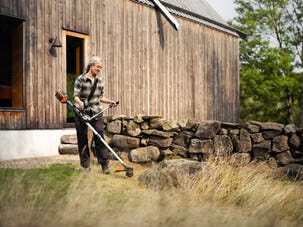 Husqvarna 220iR batteridriven grästrimmer 1 batteri 36 V