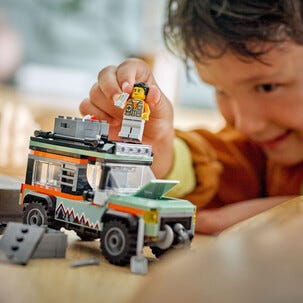 LEGO City 4-hjulsdriven terrängbil för bergskörning 60447, från 6 år