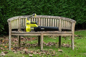Ryobi batteridriven lövblås RY36BLA-0