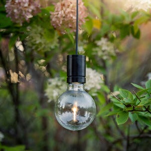 Nortlight Roikkuva aurinkokennovalaisin, lämpimän valkoinen, 3 m johto