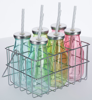 Glasflaskor med sugrör 