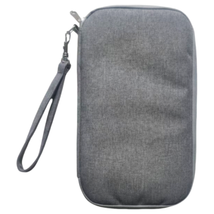 Reiselommebok for pass med glidelås og håndleddsreim