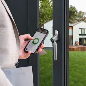 Yale Koodilukko terassinovi parvekkeenovi, vasen