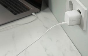 Belkin BoostCharge USB-C GaN 30 W laddare