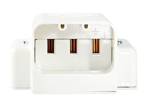 Vegguttak for komfyr 230 V