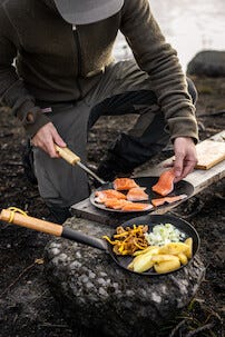 Retkipannu Hällmark, 21 cm