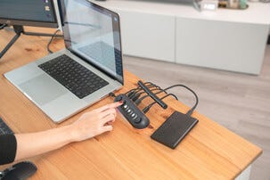 Streamplify Hub Deck 5, 5-porttinen RGB USB-hubi