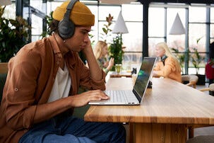 JBL Tune 770 NC BT, hopfällbara trådlösa over ear hörlurar