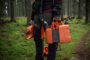 Husqvarna kombidunk, 5 l bränsle och 2,5 l kedjeolja