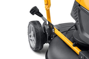 Stiga 547e S Kit självgående gräsklippare 1 batteri 48 V