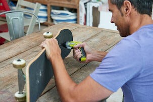 Ryobi Ruuvinväännin Ergo 4 V