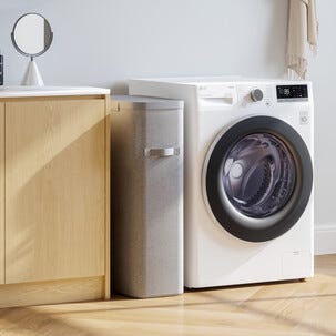 Smal tvättkorg med lock, plast/tyg, 22 x 40 x 67 cm, grå