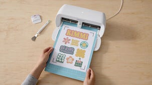 Cricut Joy Xtra Starter Bundle smart skärplotter