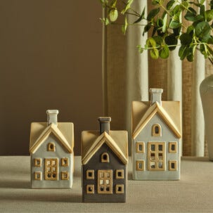 Ljuslykta hus i keramik för värmeljus, vit