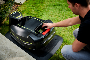 Ryobi Roboyagi robotgräsklippare RY36LMRX-ON