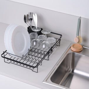 Oppvaskstativ i metall, uttrekkbart 32,6–50,9 cm, svart