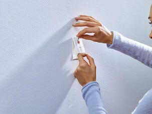 Självhäftande spikar Tesa, vita