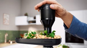 Bosch MFWS682B köttkvarn, elektrisk, med tillbehör
