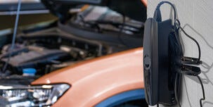 CTEK väggfäste för CS-laddare