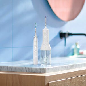 Philips Sonicare DiamondClean 9000 eltandborste med powerflosser