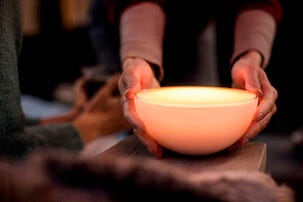 LED-pöytävalaisin Philips Hue Go