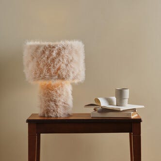 Northlight Bonnie fluffig bordslampa, beige, 38 cm