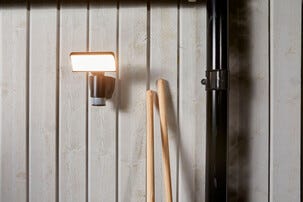 Vägglampa Robotic med rörelse- och ljussensor, Cotech