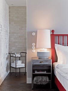 Hager serie 1930 énveis innfelt stikkontakt med ramme, porselen