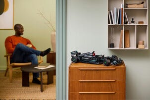 LEGO Technic Mercedes-AMG F1 W14 E Performance 42171, yli 18-vuotiaille