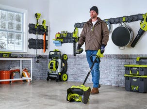 Ryobi Akkukäyttöinen lumilapio RY36ST30A-0