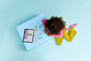 LEGO Friends Iskrem- og ballongkiosk 42692, fra 6 år