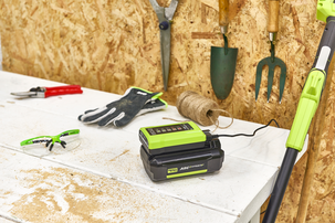 Ryobi batteriladdare RY36C17A 