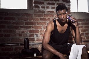 Therabody TheraFace Depuffing Wand ansiktsmassage