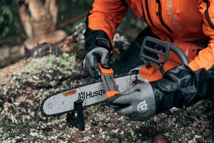 Husqvarna 2-i-1 filmall motorsåg, S93G 3/8 mini grå