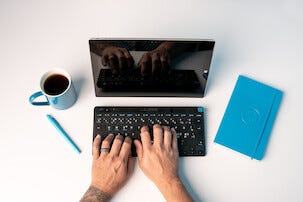 JLab Go Combo Pack, trådlöst tangentbord och mus