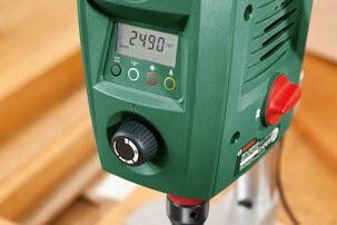 Bosch PBD 40 pelarborrmaskin, två växlar