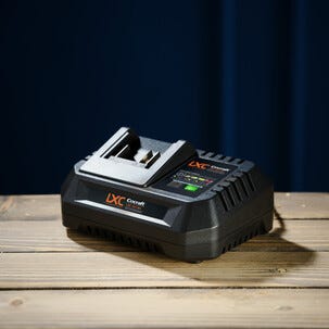 Cocraft LXC laddare 4A 18 V QC184