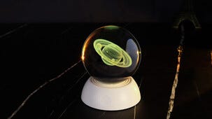 Bordslampa Saturnus RGB batteridriven, Northlight 