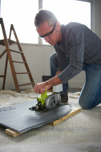 Ryobi LTS180M sirkelsag for fliser og klinker