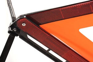 Varoituskolmio autoon, kokoontaitettava heijastava