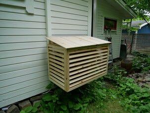 Ilmalämpöpumpun suojakotelo puu, 106 x 55 x 73 cm