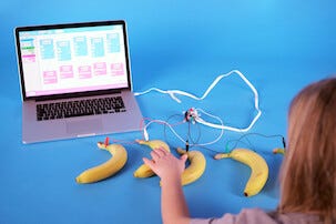 Strawbees Coding & Robotics